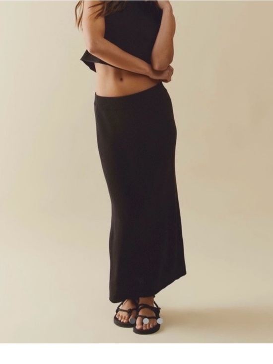 Free People Dresses & Skirts - Free People Beach Morgan
Fauxchet Sweater Maxi Skirt